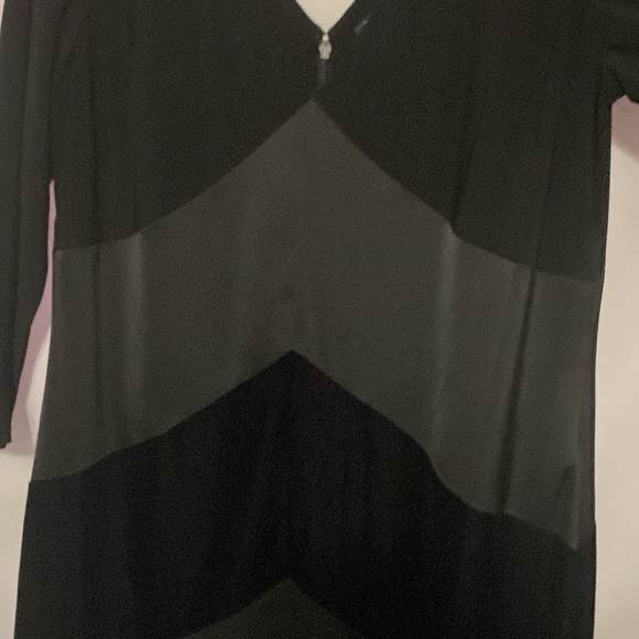 LAUREN RALPH LAUREN WO SIZE 14 Elegant Black Dress. LINED BACK ZIP VELVET INSETS - Picture 3 of 10